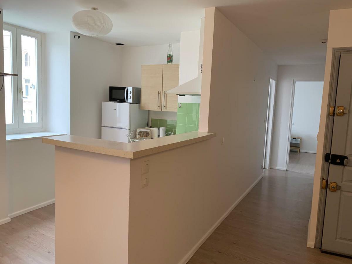 Appartement Situe Dans L'Hyper-Centre D'โอเร ภายนอก รูปภาพ